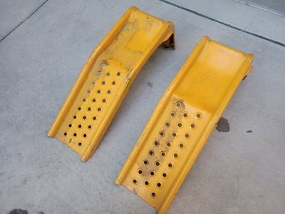 Solid Steel Heavy Duty Car Ramps - 6500 Lbs 3 Ton. Good Conditions!