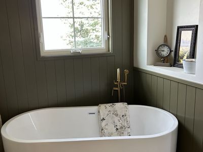 67” Freestanding Tub