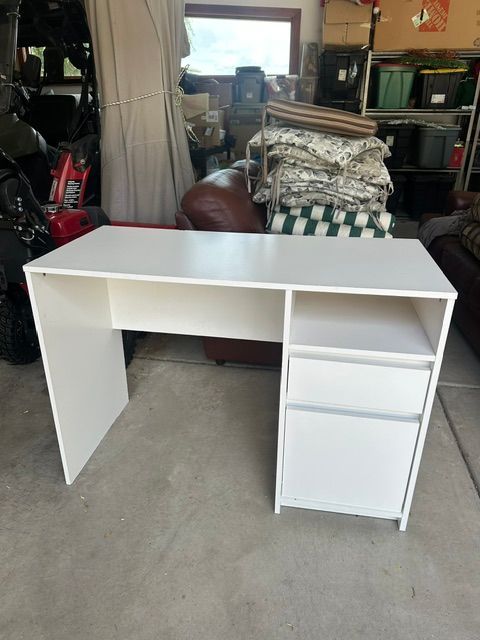 White Small Desk with Storage Drawer and Shelf - Compact and Functional