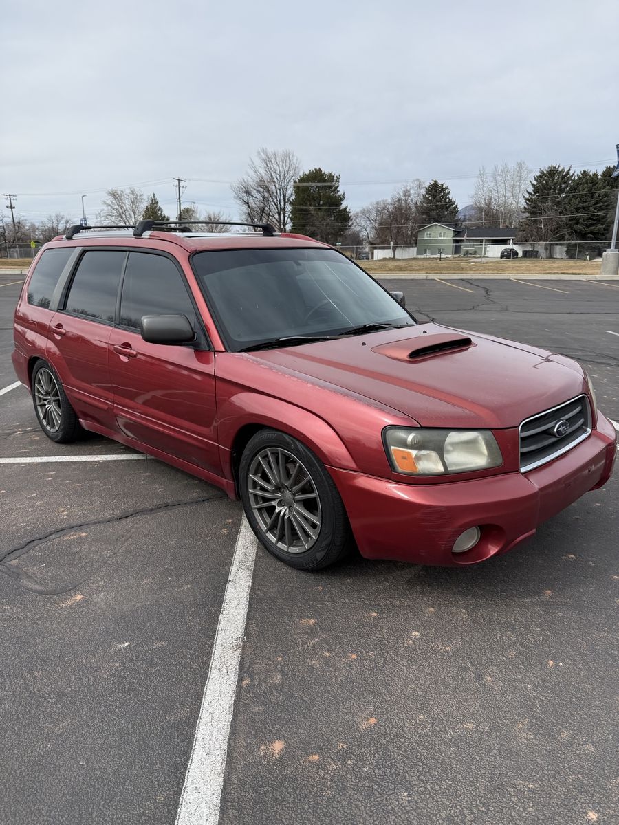 2005 Subaru Forester 2.5 XT