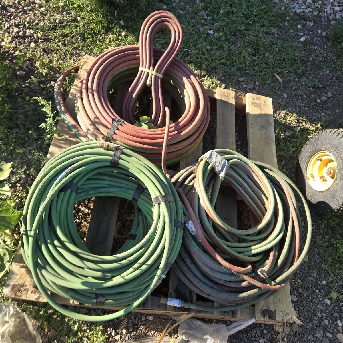 oxygen and acetylene hose