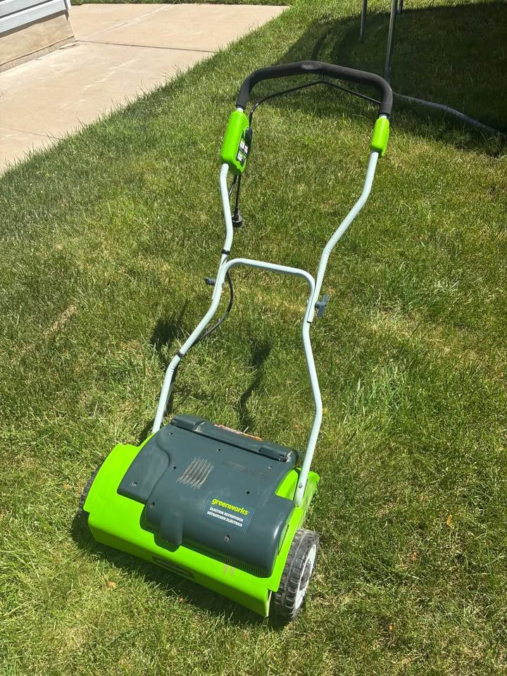 Like New Greenworks Electric Dethatcher