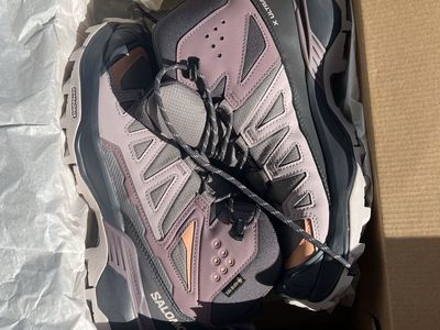Hiking shoes for sale