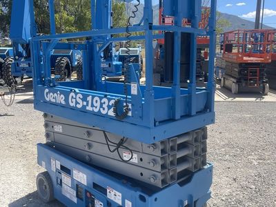 2020 Genie GS-1932 Scissor Lift | 102 Hours | 2-Year Warranty