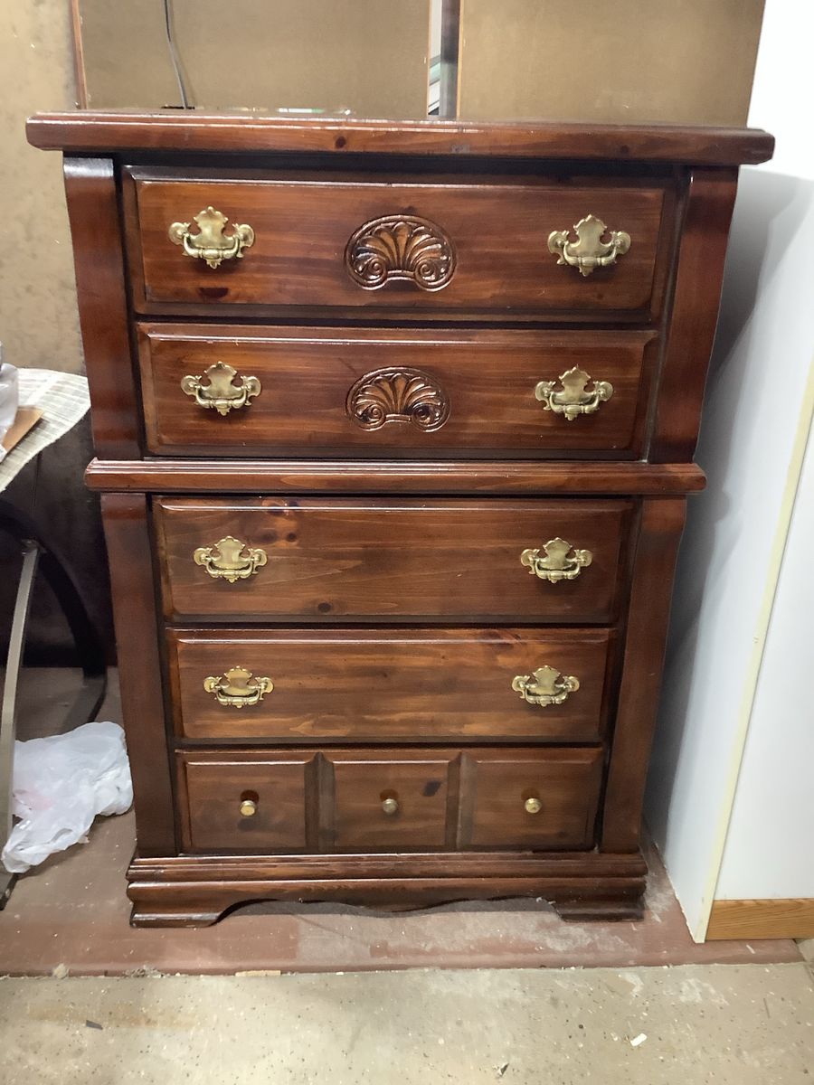 Main image 3