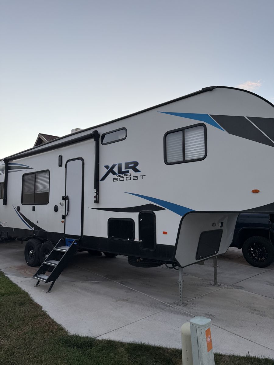 2022 XLR Micro Boost Toy Hauler 335LRLE - Salvage Title