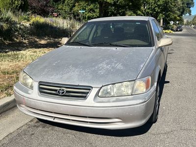 2000 Toyota Camry