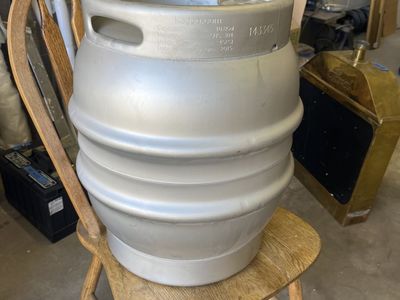 Hot rod fuel tank