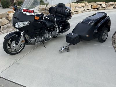 2001 Honda Gold Wing with trailer