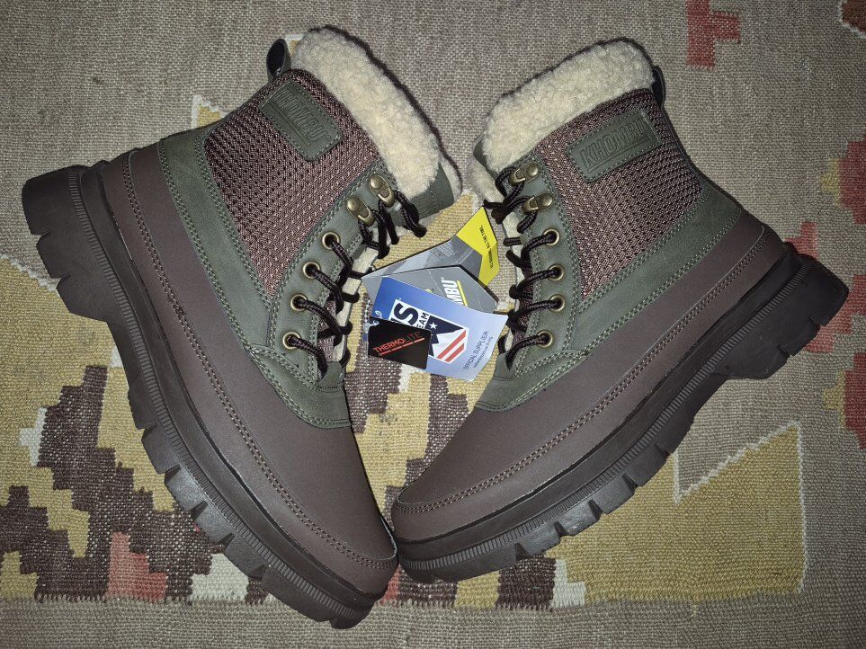 New Khombu Unisex 8 W, 7 M Snow Boots Waterproof