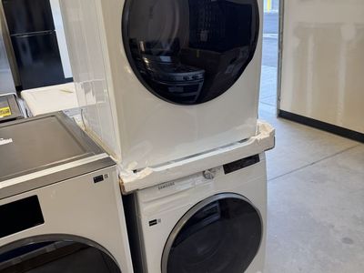 New Open Box Compact Samsung 24 inch Stackable Electric washer and dryer Set