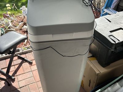 Whirlpool Water Softener WHES30 33000 Grain