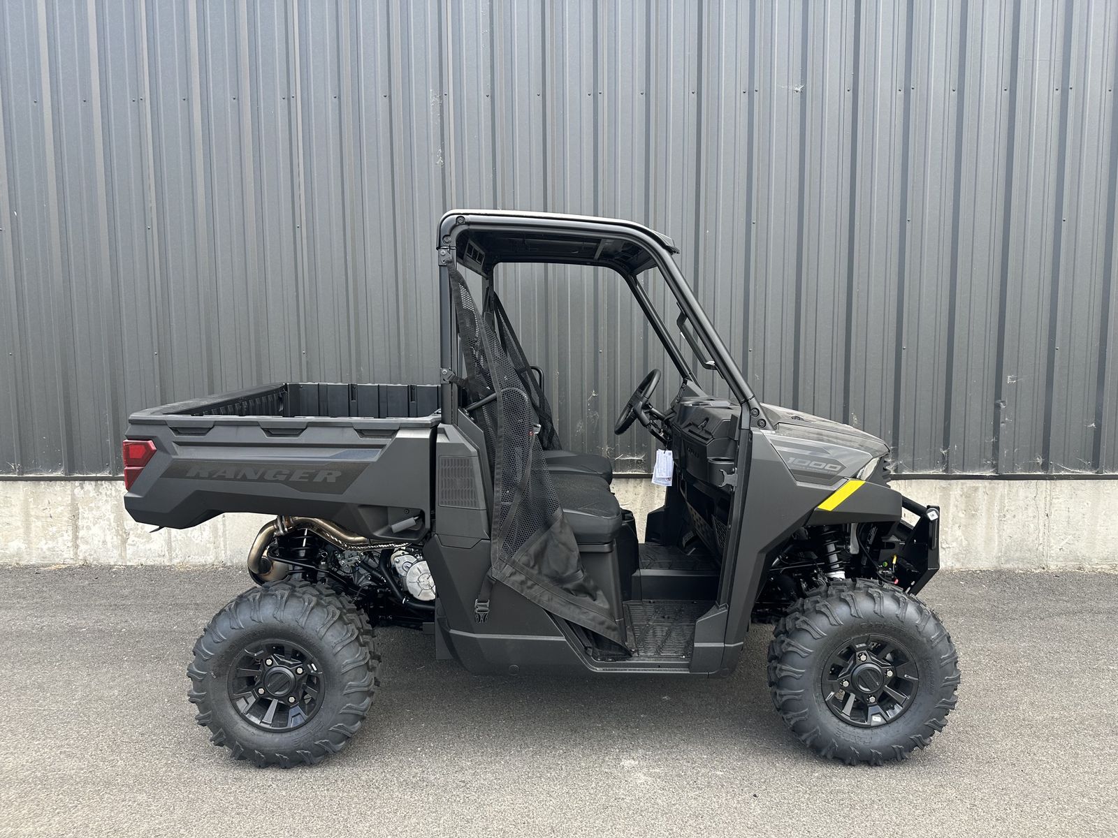 2026 Polaris RANGER 1000 Premium Granite Gray - P6