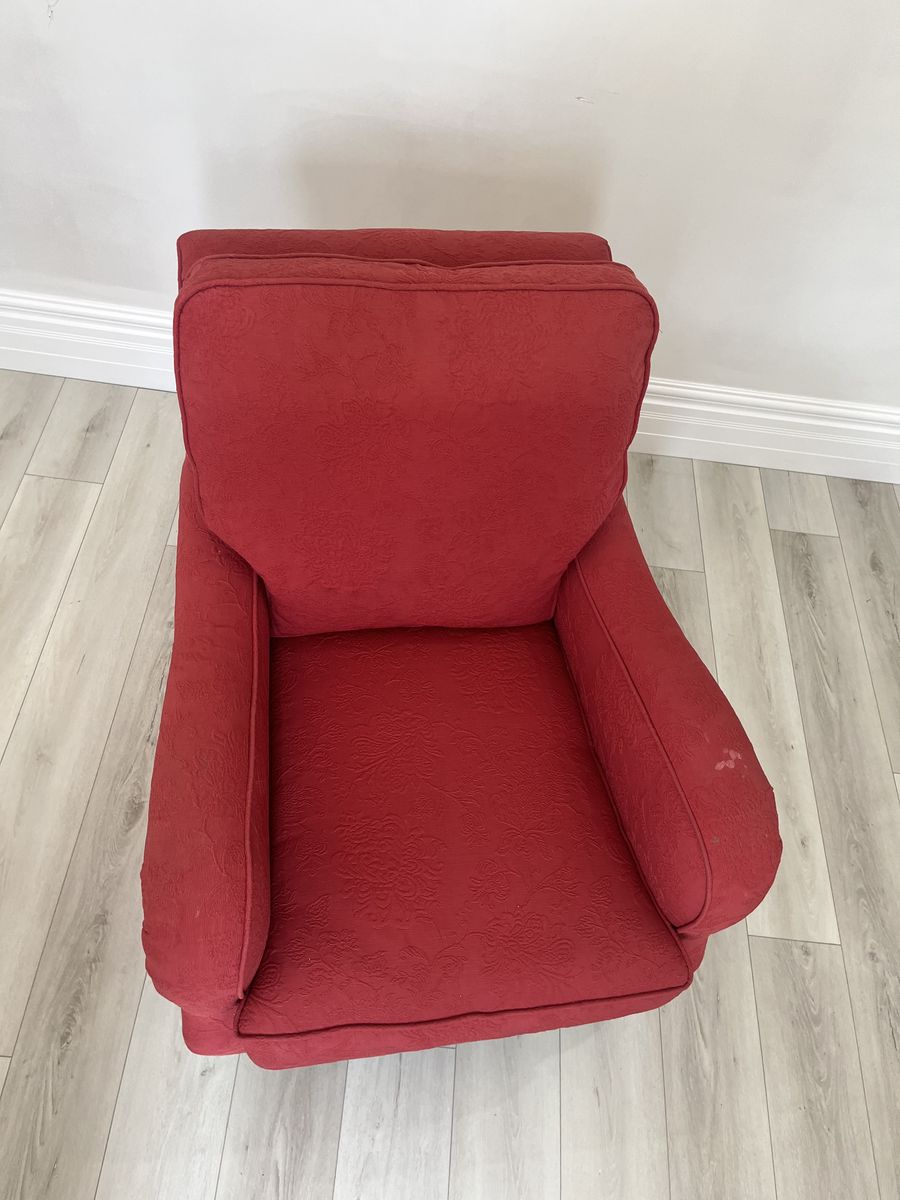 Red Sitting Chair