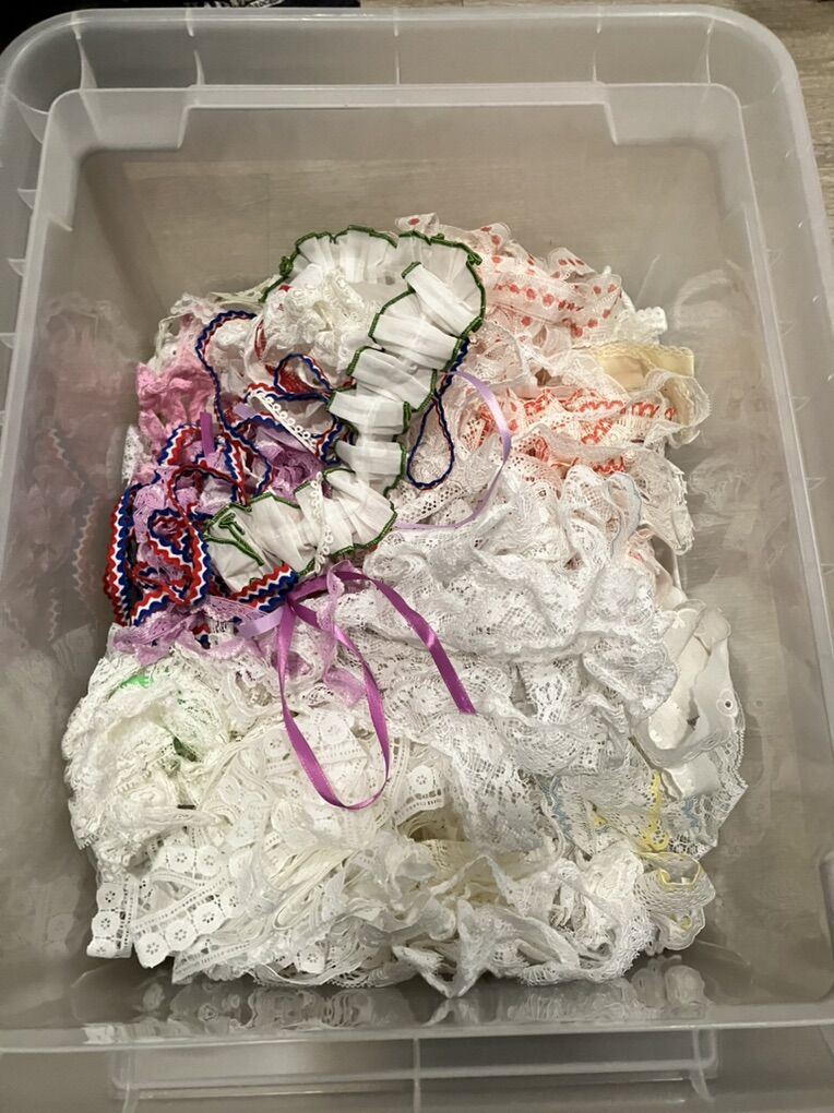 Lot of Vintage Lace Various Sizes and Styles