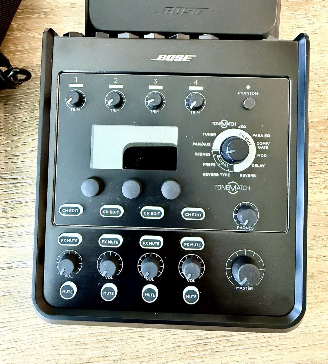 Bose T4S ToneMatch 4-Channel Digital Mixer with Effects and USB Audio Interface