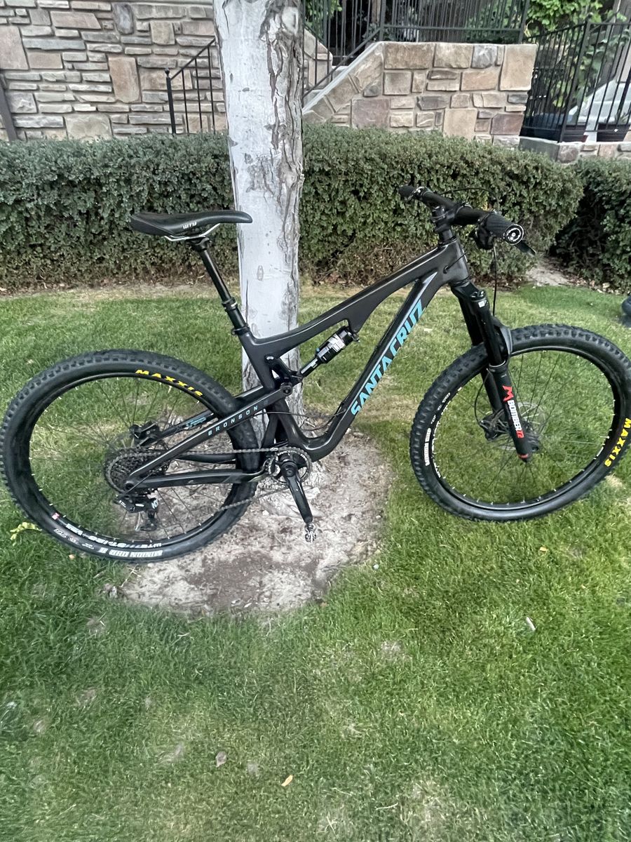 Santa Cruz Bronson C 2017(Medium)