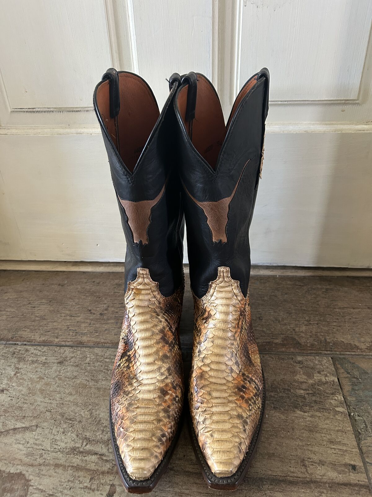 Lucchese Cobra Exotic Boots – Model A4040 – Size 10B – Worn 10x – Rare