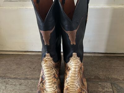 Lucchese Cobra Exotic Boots – Model A4040 – Size 10B – Worn 10x – Rare