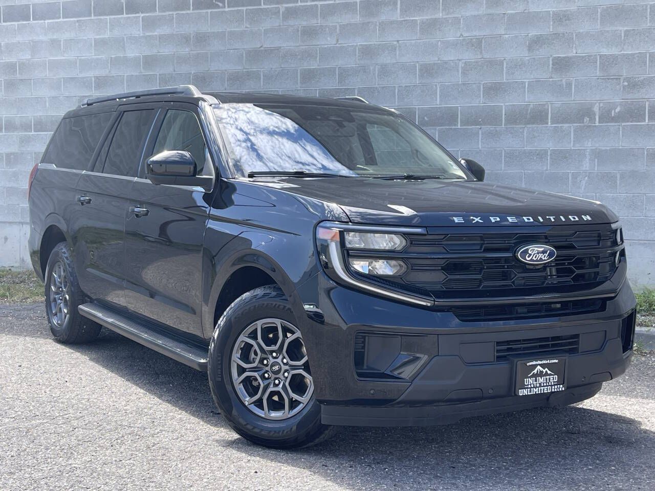 2025 Ford Expedition Max Active