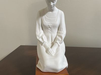 Hansen Classics “Woman in Prayer” Large Porcelain Figurine – $20