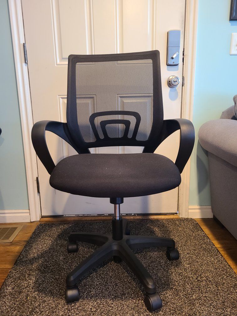Black Office/Desk/Computer Chair