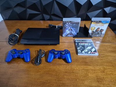 Sony PlayStation 3 PS3 CECH-4001B Super Slim 250GB Black Console, Controllers, Accessories & 3 Games! Tested. Excellent Conditio