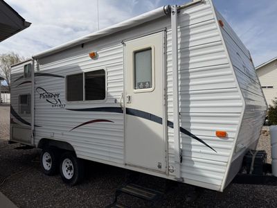 2007 Fleetwood Pioneer Spirit 18CK – Sleeps 7 – Ready to Camp