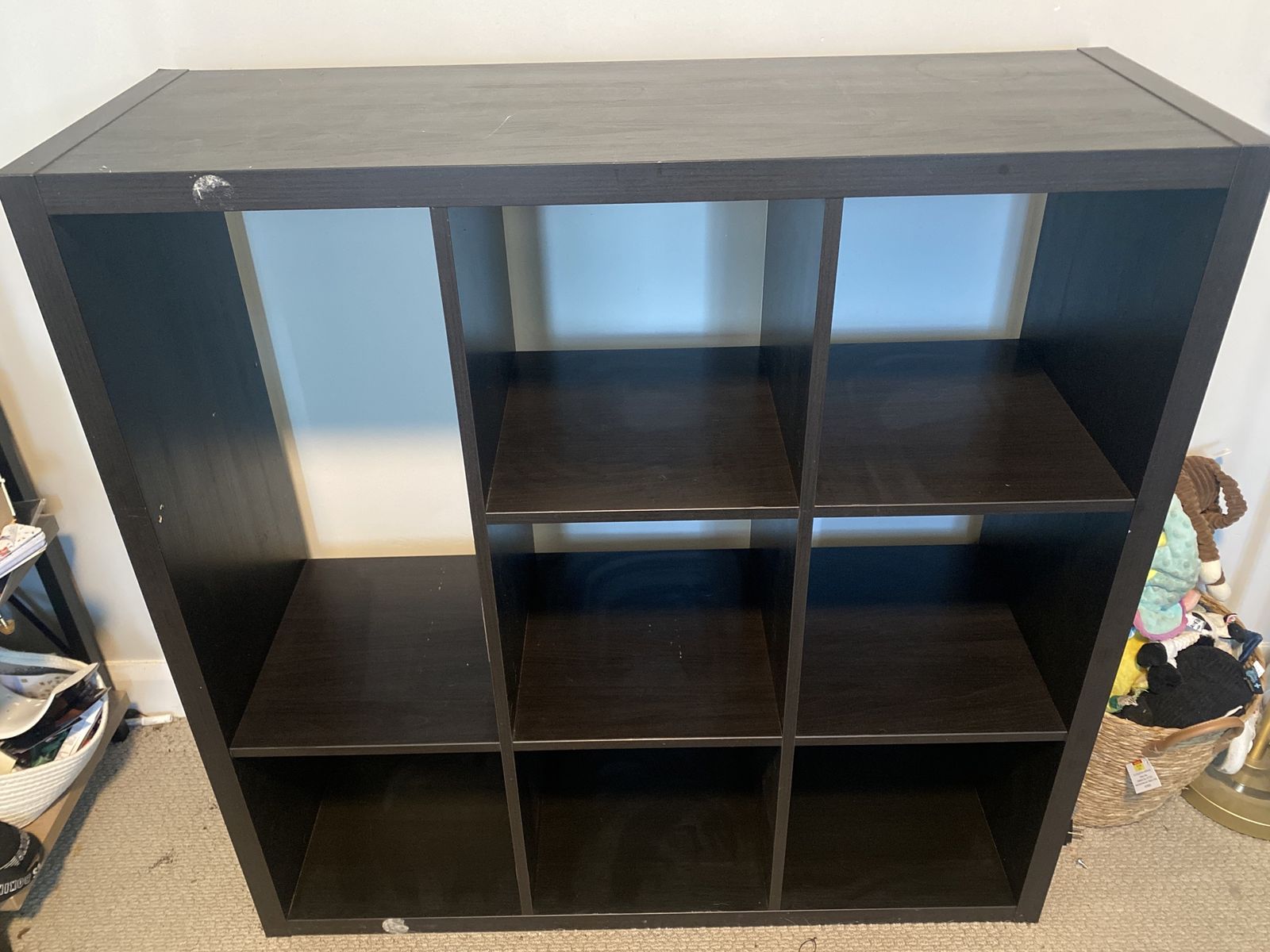 Storage bins