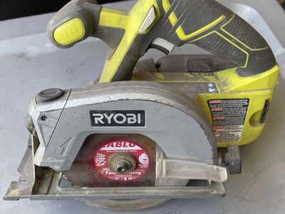 RYOBI ONE+ 18V Cordless Circular Saw P507 6 1/2 in. Blade - with battery $30