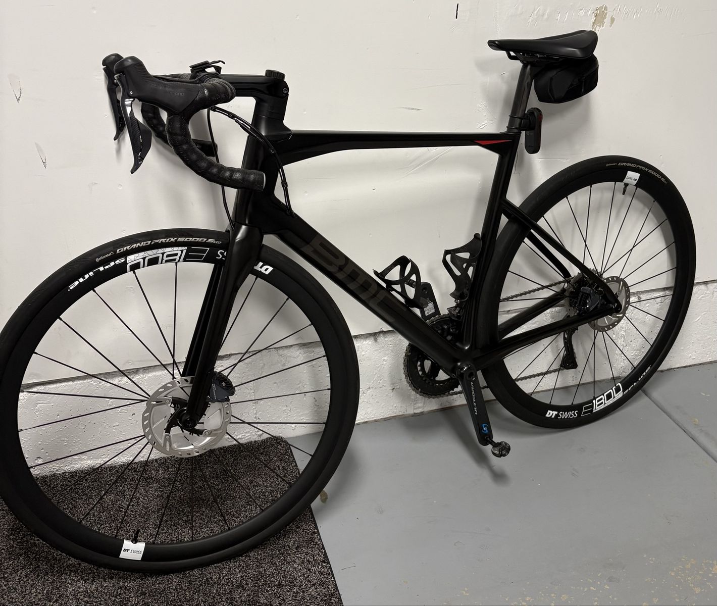 Like New 2019 BMC Road Machine 02 One Ultegra DI2