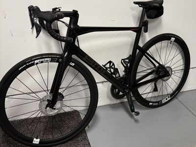 Like New 2019 BMC Road Machine 02 One Ultegra DI2