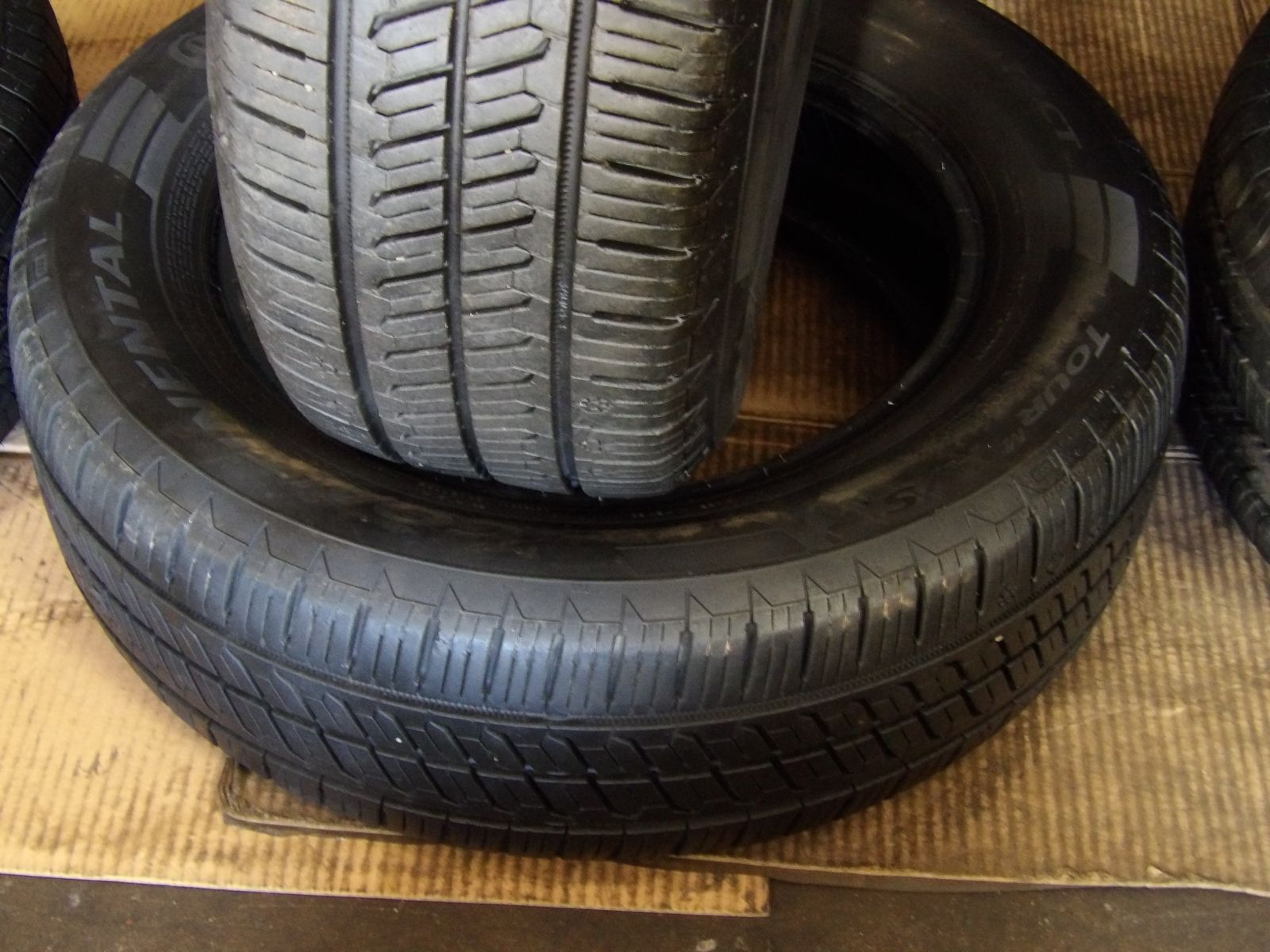 195/65R15 CONTINENTAL CONTROL CONTACT PAIR OF TWO USED TIRES