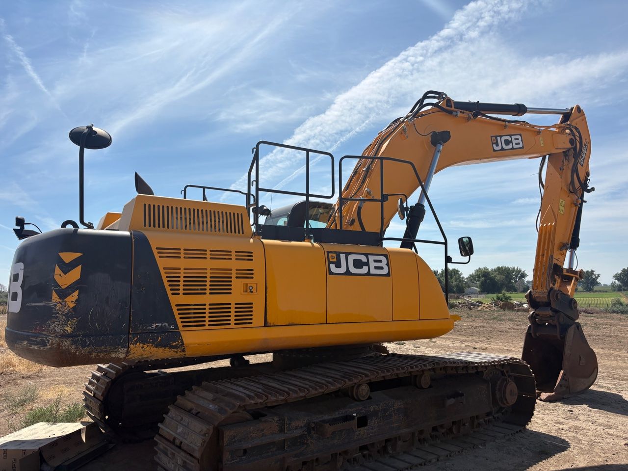 2021 JCB JS370