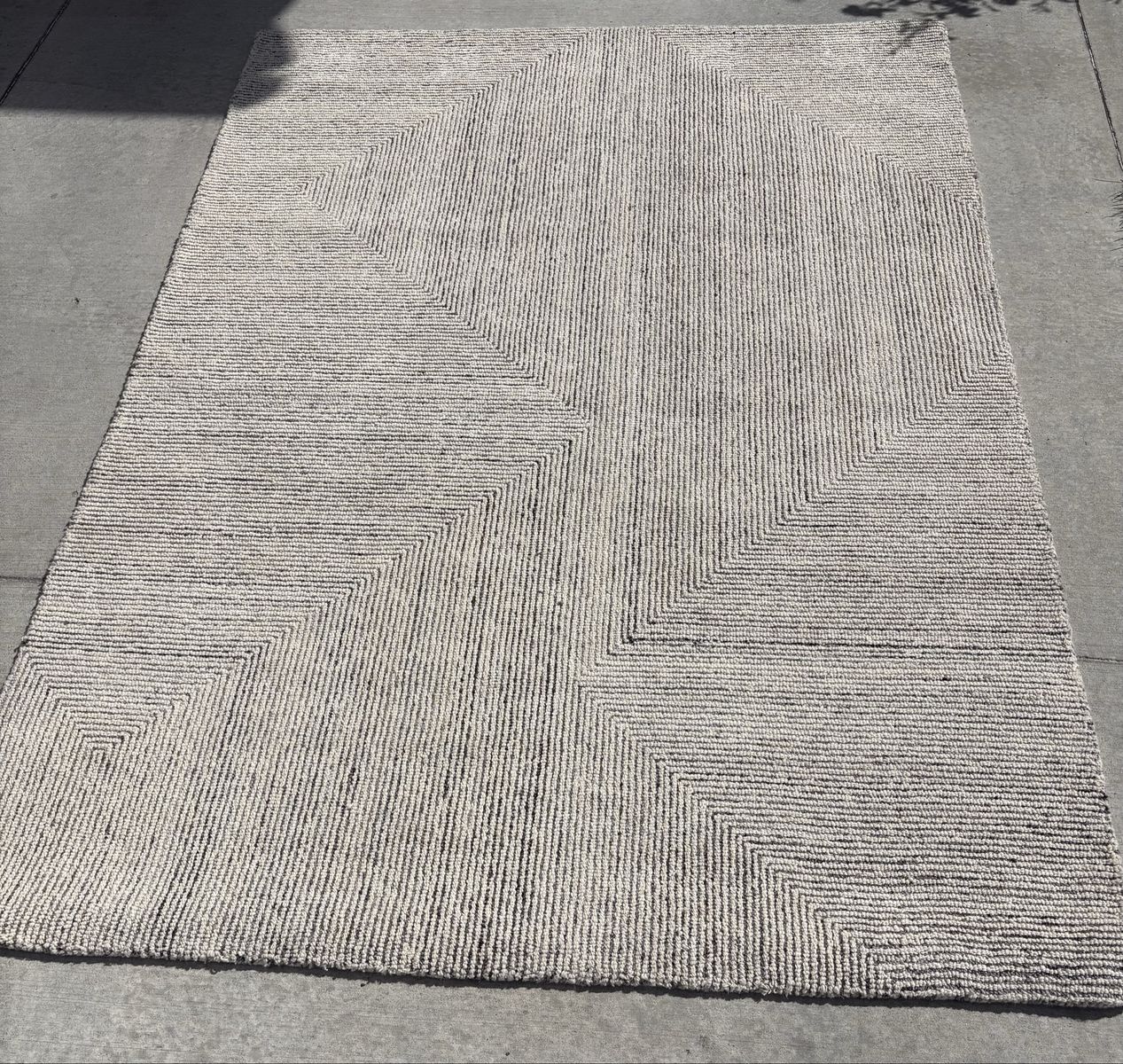 NEW Mohawk Rug