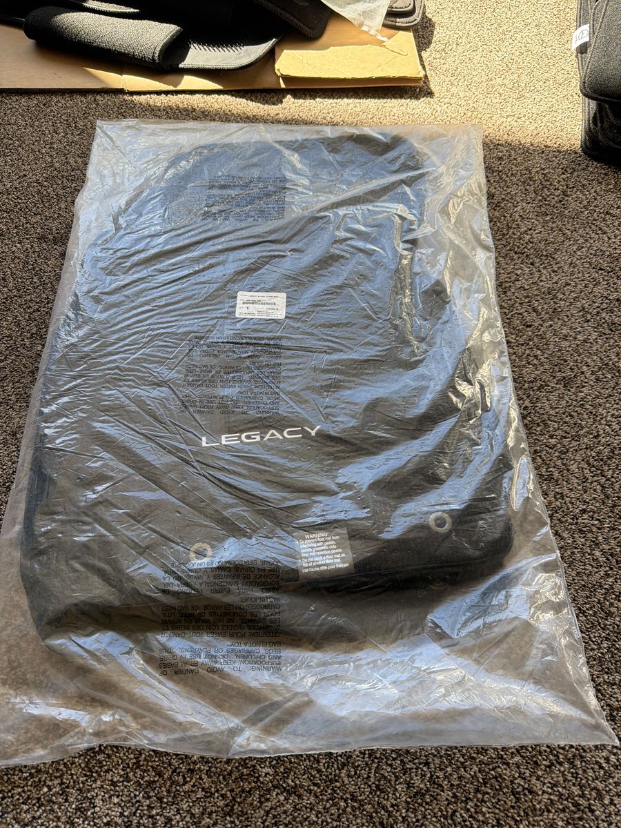 2014 Subaru Legacy Black Floormats Set Of 4 NEW