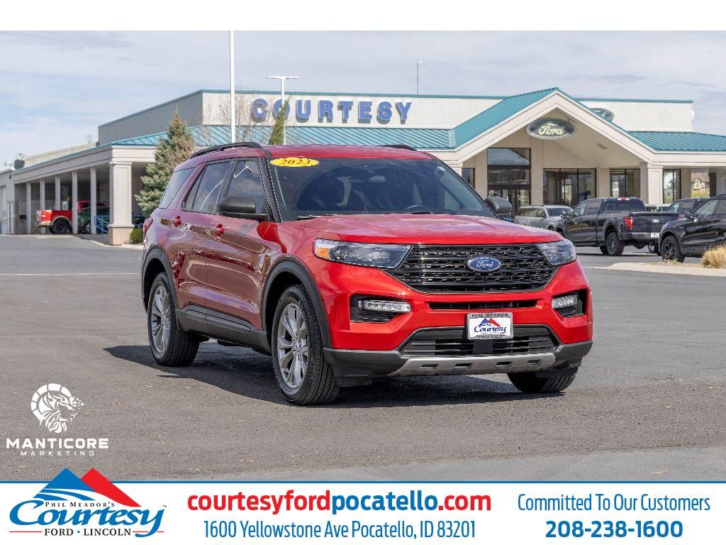 2023 Ford Explorer XLT