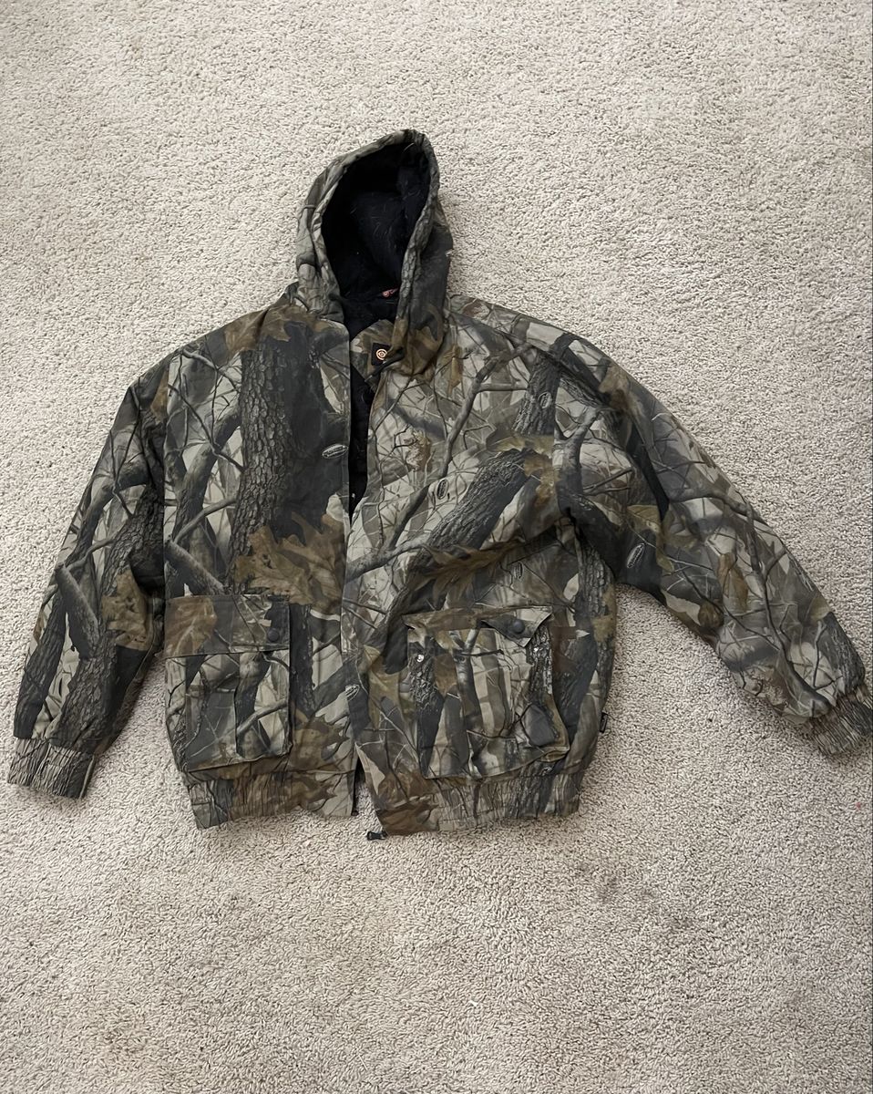 Main image 6