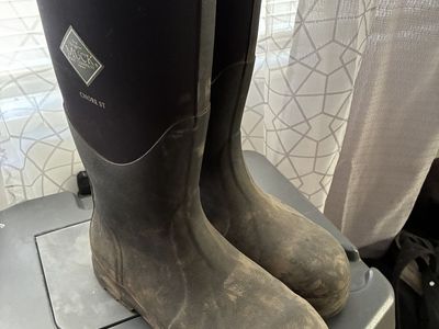 Steel Toe Muck Boots Sz 11