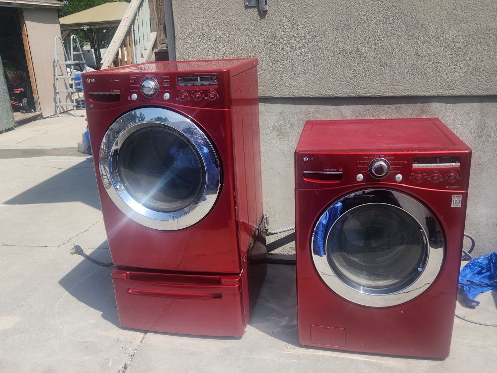 LG Red Front Load Washer & Electric Dryer Set- Good working condition 