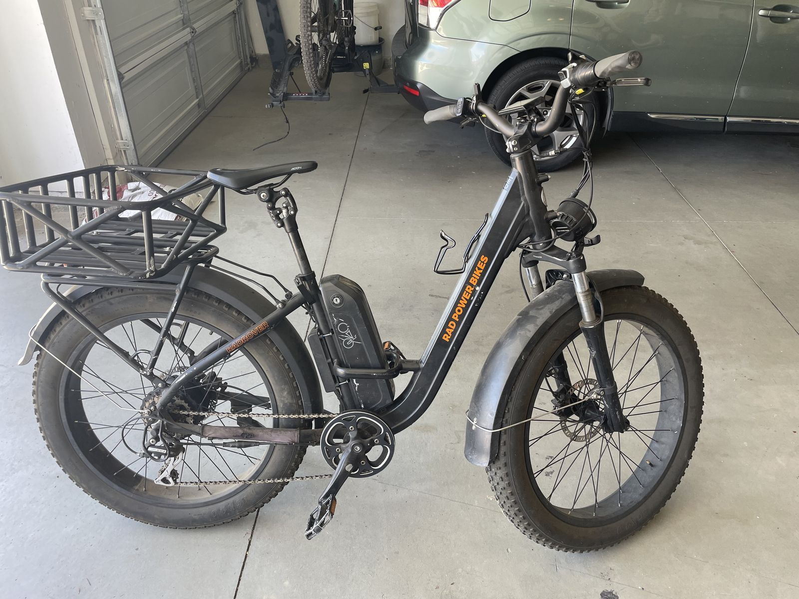 Rad Power RadRover 6 Plus Step-Thru Electric Fat Tire Bike 750W Motor & Cargo Rack