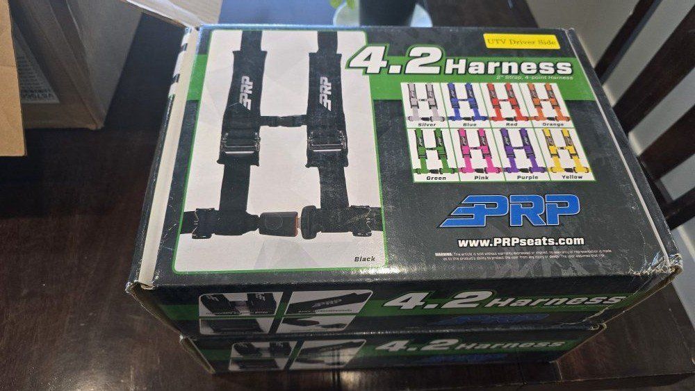 PRP 4.2 Harnesses Black UTV