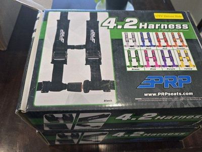 PRP 4.2 Harnesses Black UTV