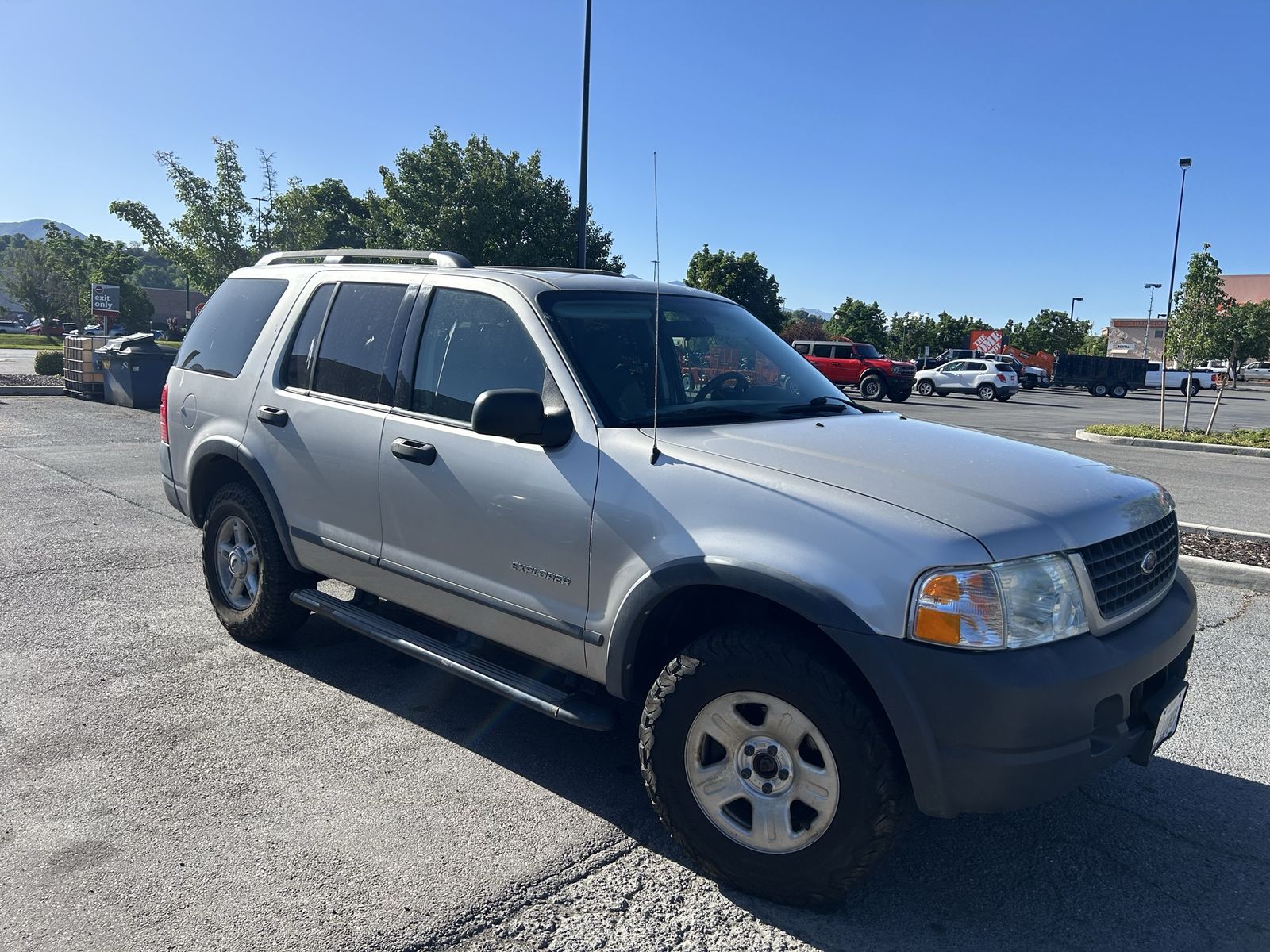 2004 Ford Explorer 