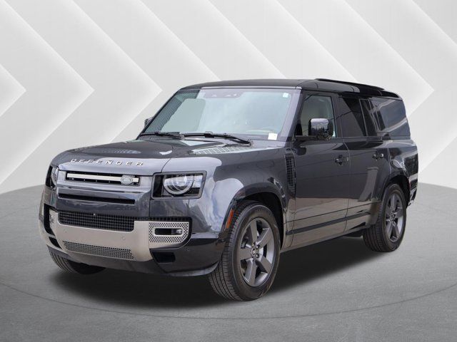 2025 Land Rover Defender 130 P400 X-Dynamic SE