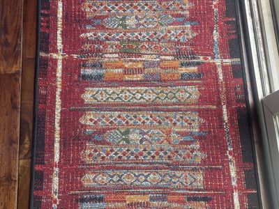Red door mat esencia Egyptian rug