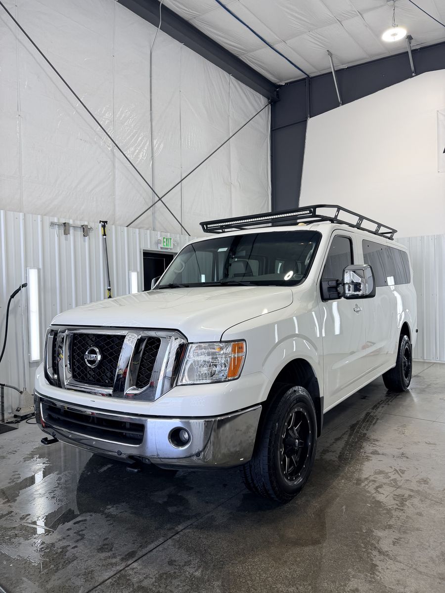 2020 Nissan NV 3500 HD SL