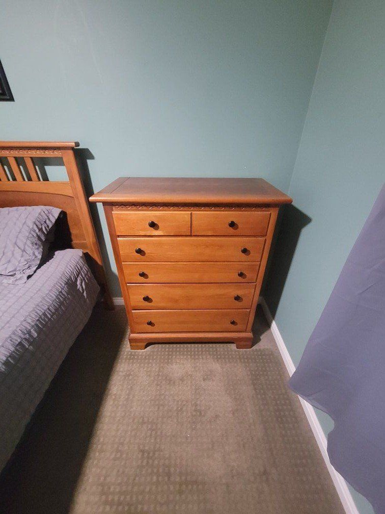 Twin bedroom set