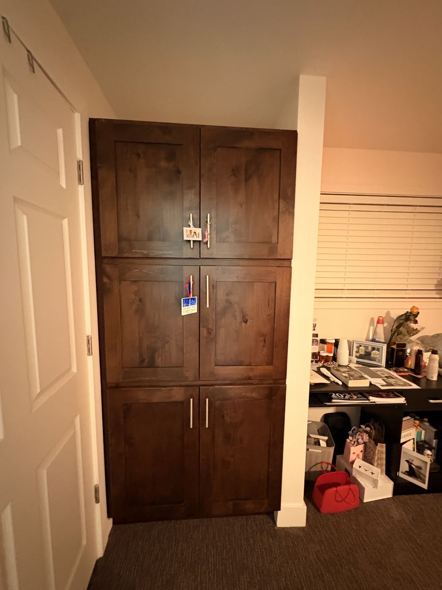 Main image 6