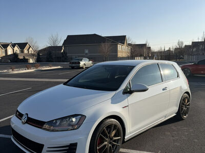 2015 Volkswagen Golf GTI S
